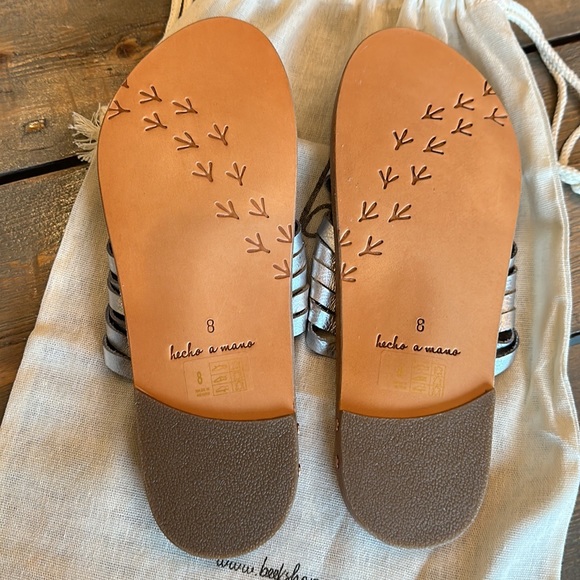 NWT Beek by Two Birds Silver Woven Sandal - Picture 11 of 12